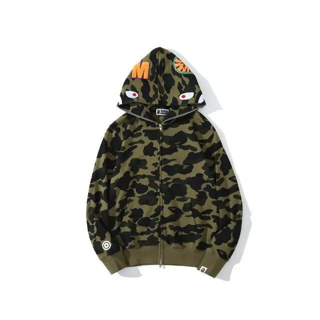 Sudadera con estampado de camuflaje de tiburón