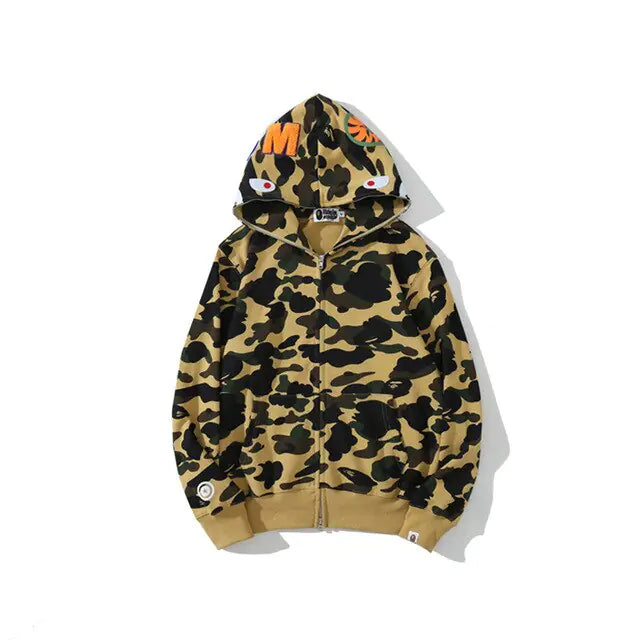 Sudadera con estampado de camuflaje de tiburón